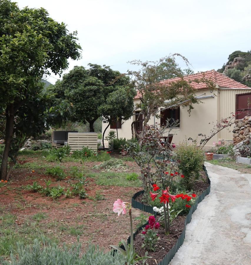 House Of Monachogios, Agios Fokas, Monemvassia * Monemvasia
